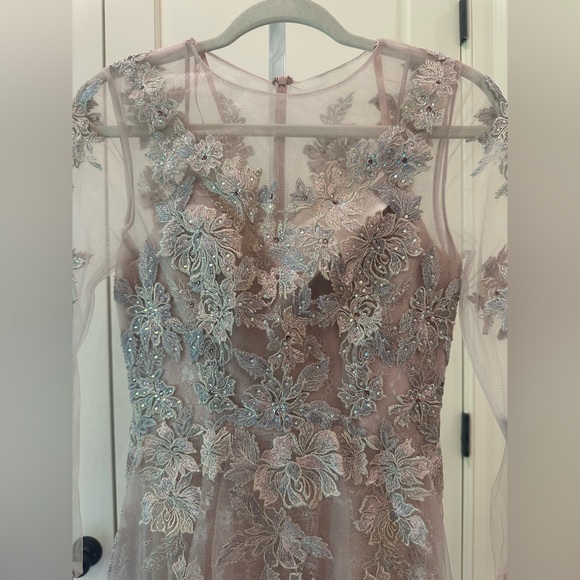 NWT Mac Duggal 30681 Sheer Neckline Illusion Sleeve Dress Sz 4 $598 - Picture 5 of 8